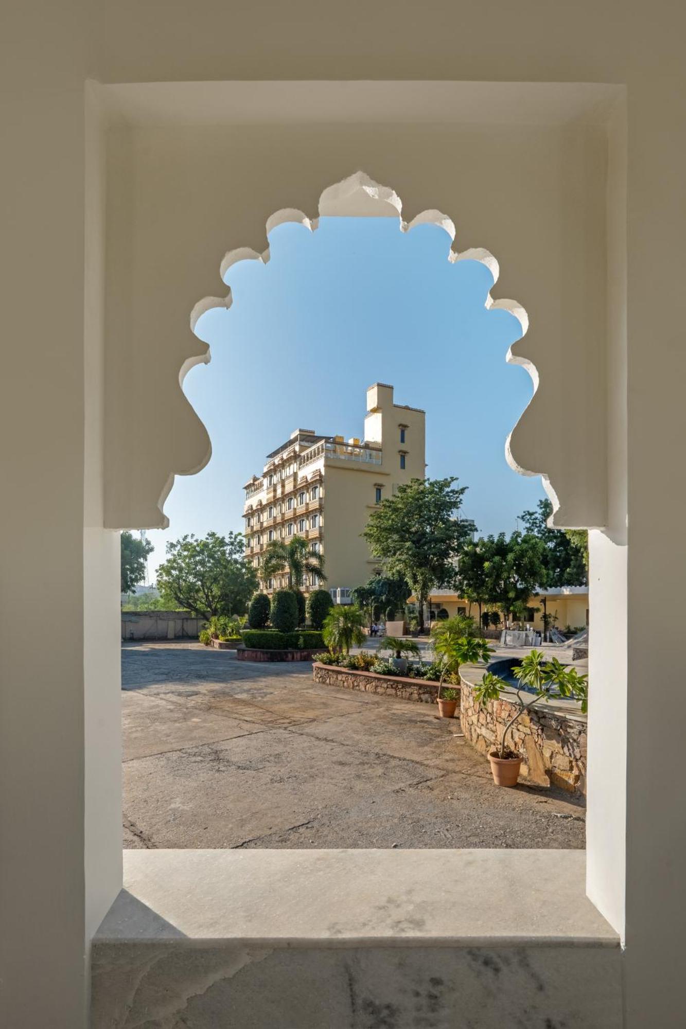 Sterling Balicha Udaipur Hotel Екстериор снимка