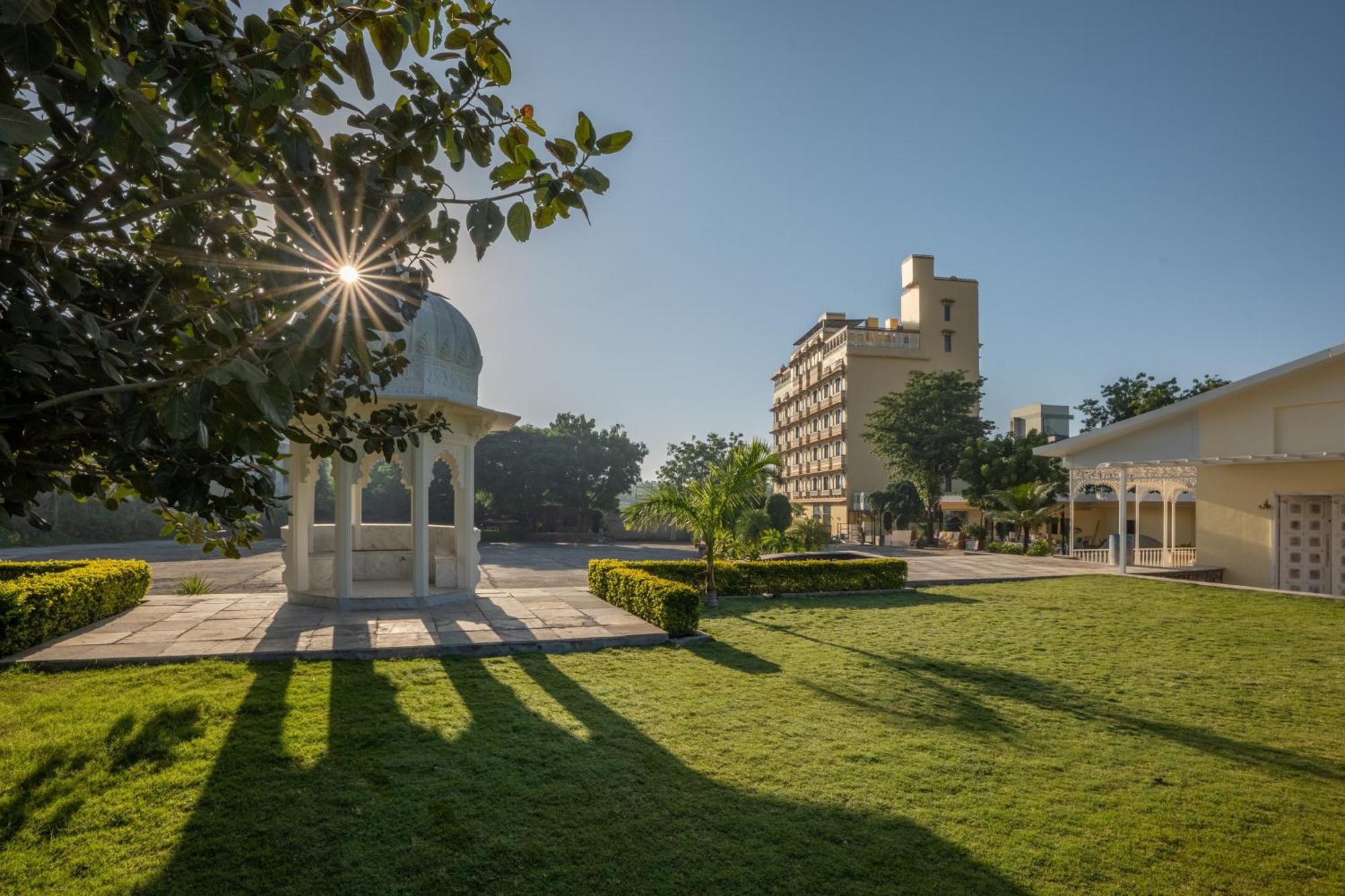 Sterling Balicha Udaipur Hotel Екстериор снимка