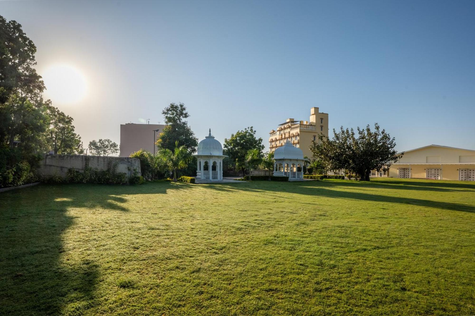 Sterling Balicha Udaipur Hotel Екстериор снимка