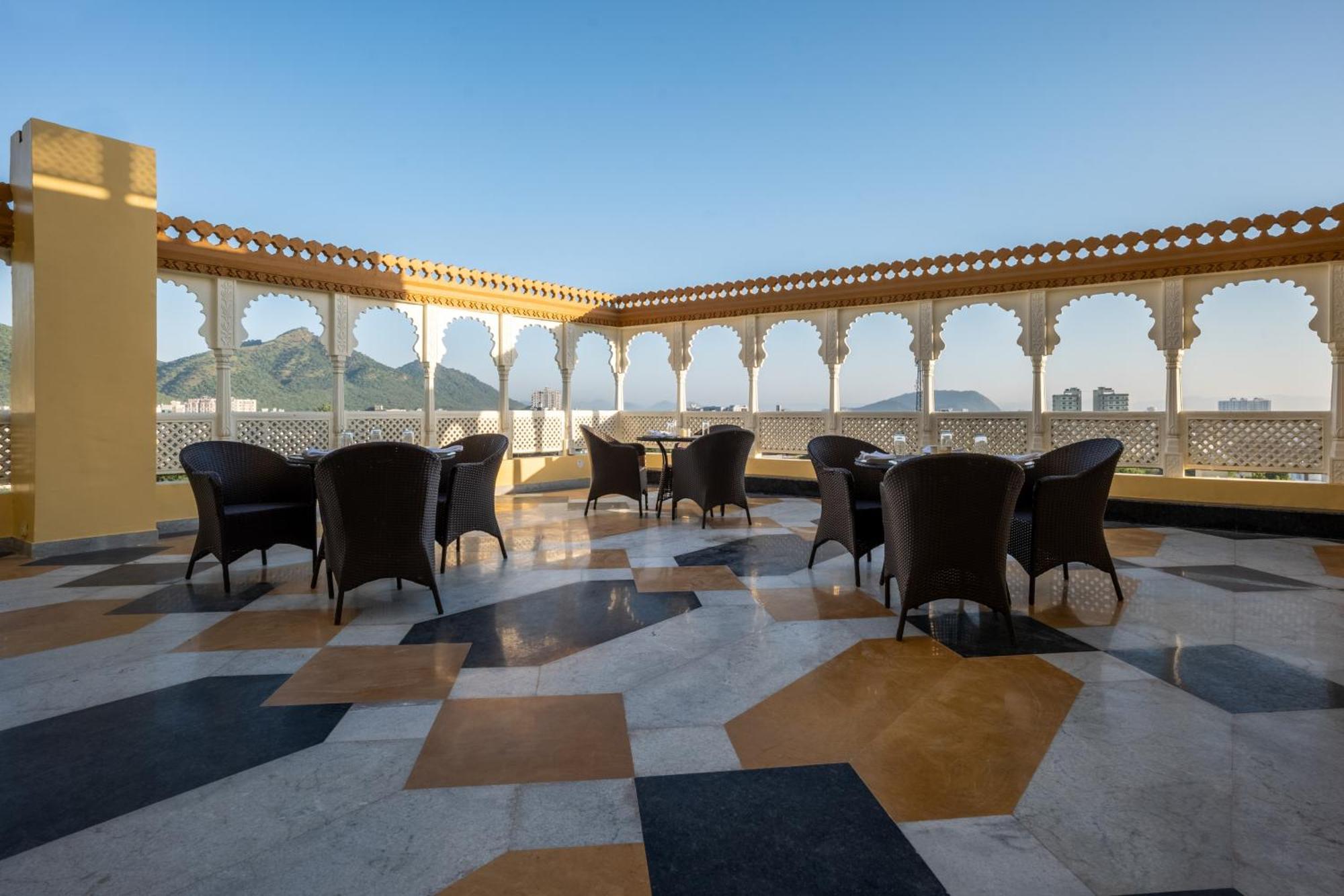 Sterling Balicha Udaipur Hotel Екстериор снимка