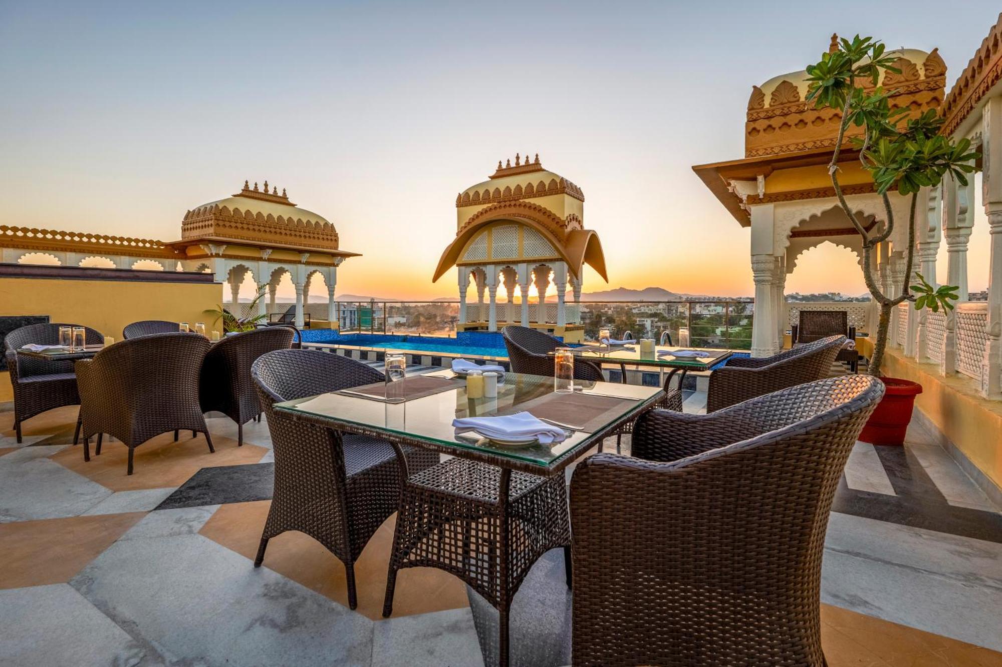 Sterling Balicha Udaipur Hotel Екстериор снимка